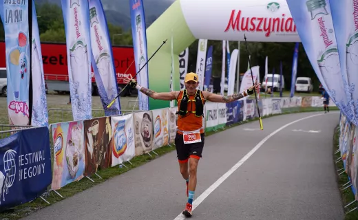 Jest zwycięzca Biegu 7 Dolin na 100 km! Dotarł do mety ze świetnym czasem [WIDEO] - 84